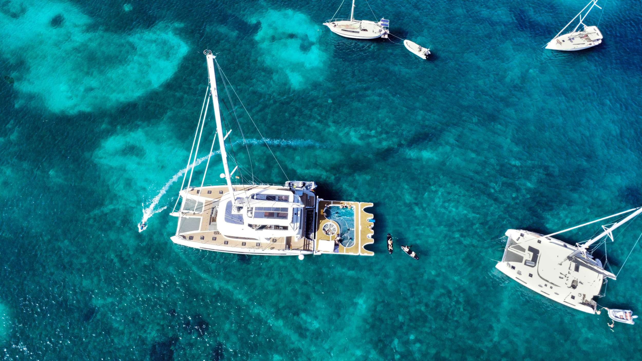 Lagoon Sixty 5, TriWing Endor | Yacht Charter Croatia