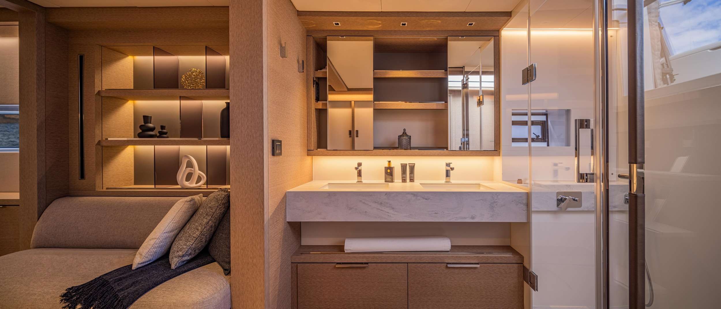 Lagoon Sixty 5, TriWing Endor | Yacht Charter Croatia