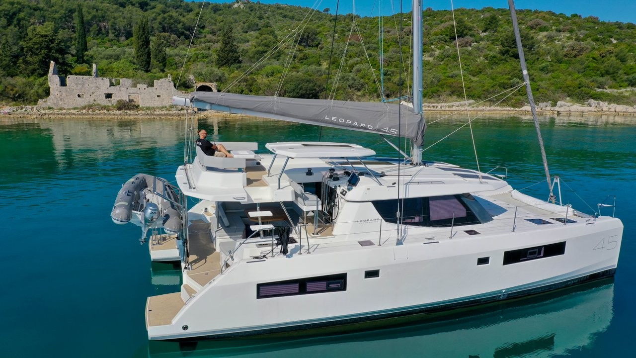 Leopard 45, Manaphy | Yacht Charter Croatia