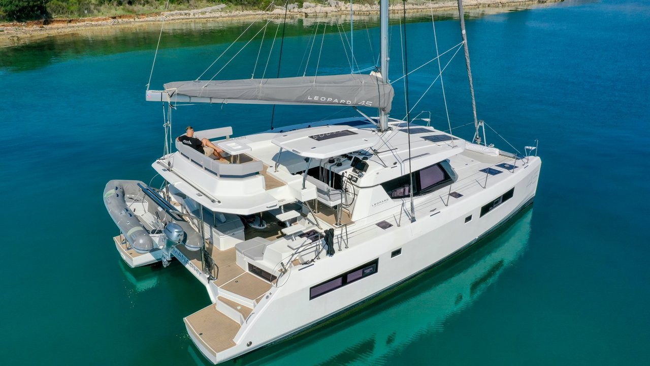 Leopard 45, Manaphy | Yacht Charter Croatia