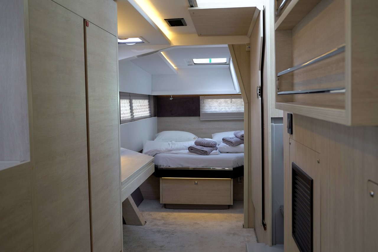 Leopard 45, Manaphy | Yacht Charter Croatia