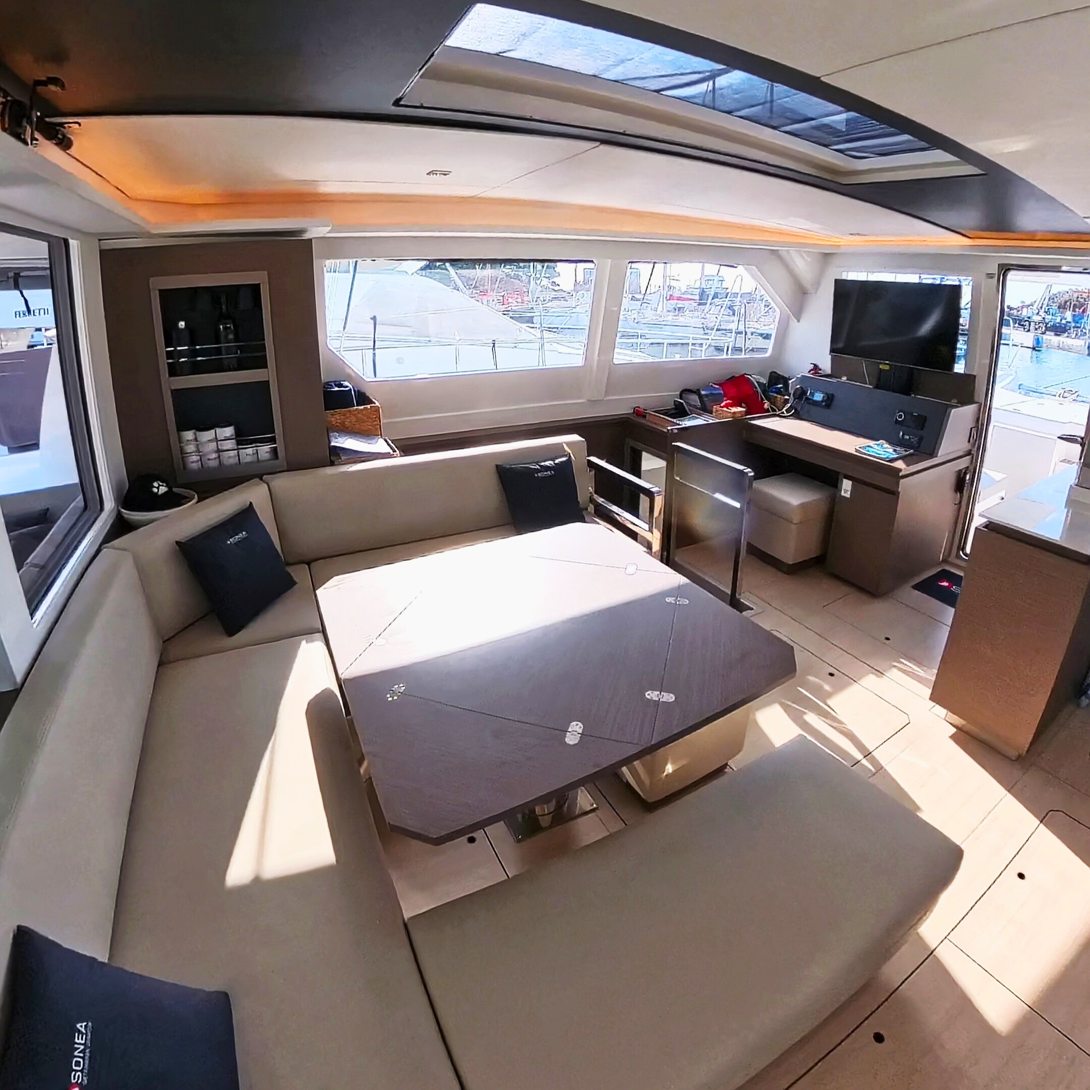 Leopard 50, Sonea | Yacht Charter Croatia