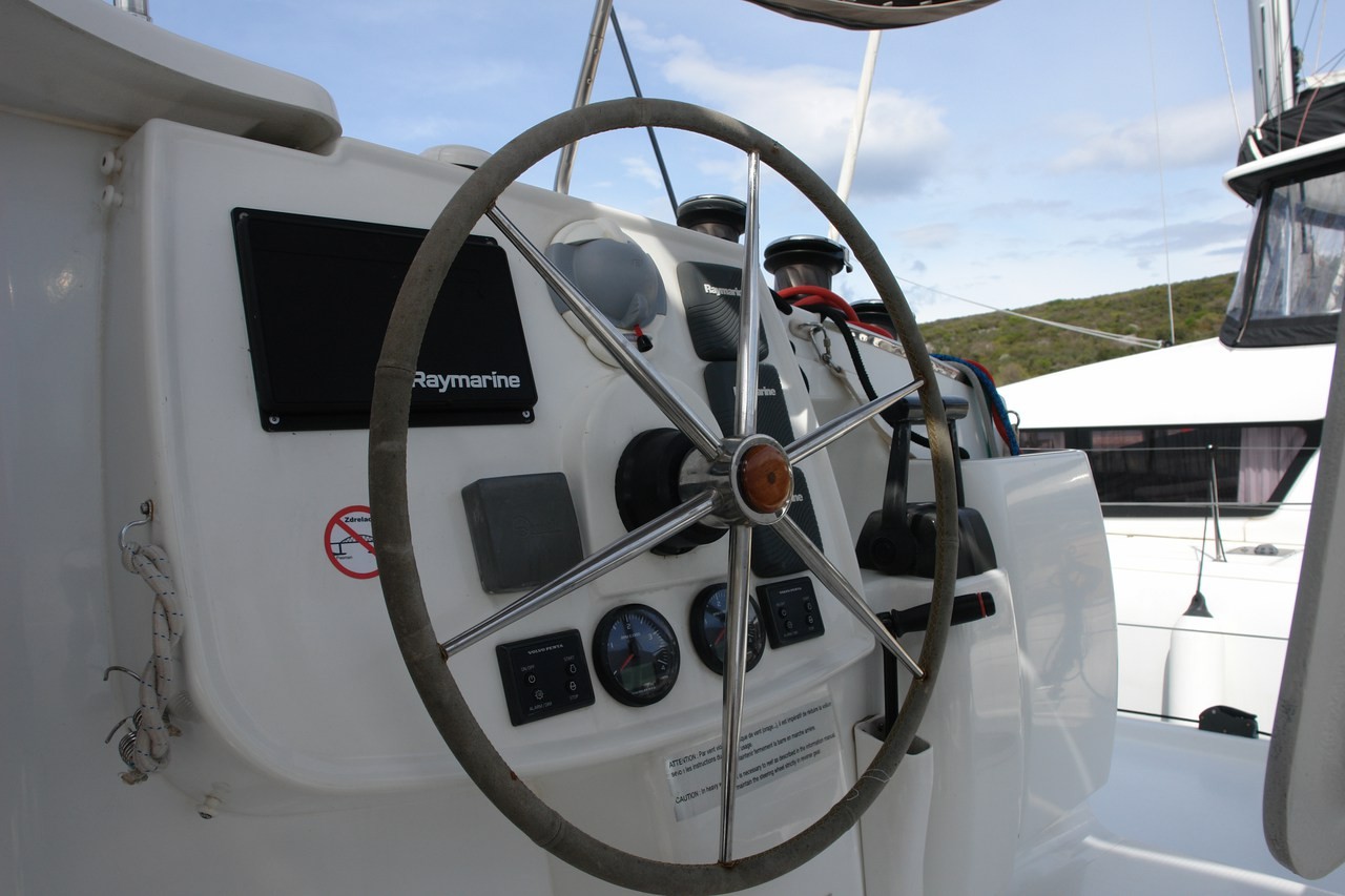 Lipari 41, Argos | Yacht Charter Croatia