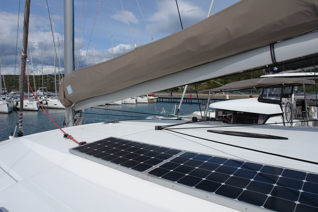 Lipari 41, Argos | Yacht Charter Croatia