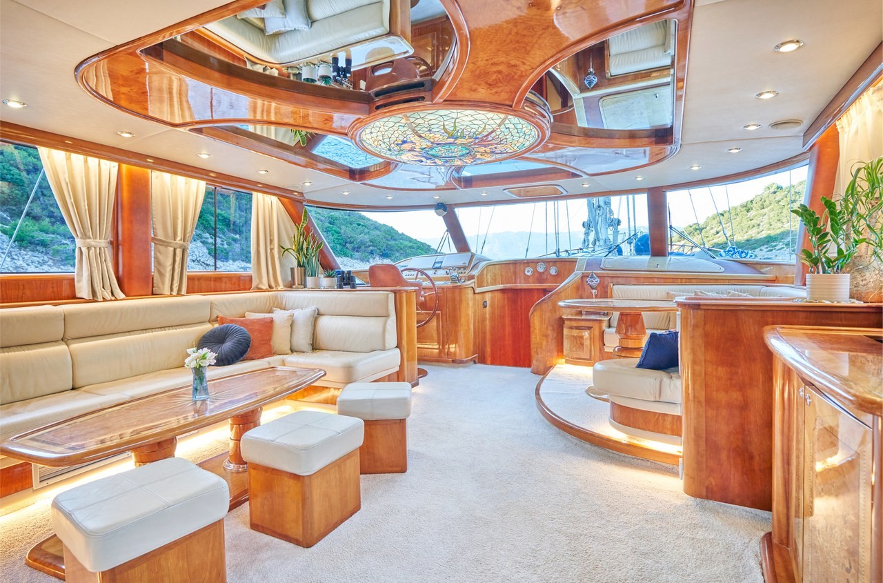 Lotus, Lotus | Yachtcharter Kroatien