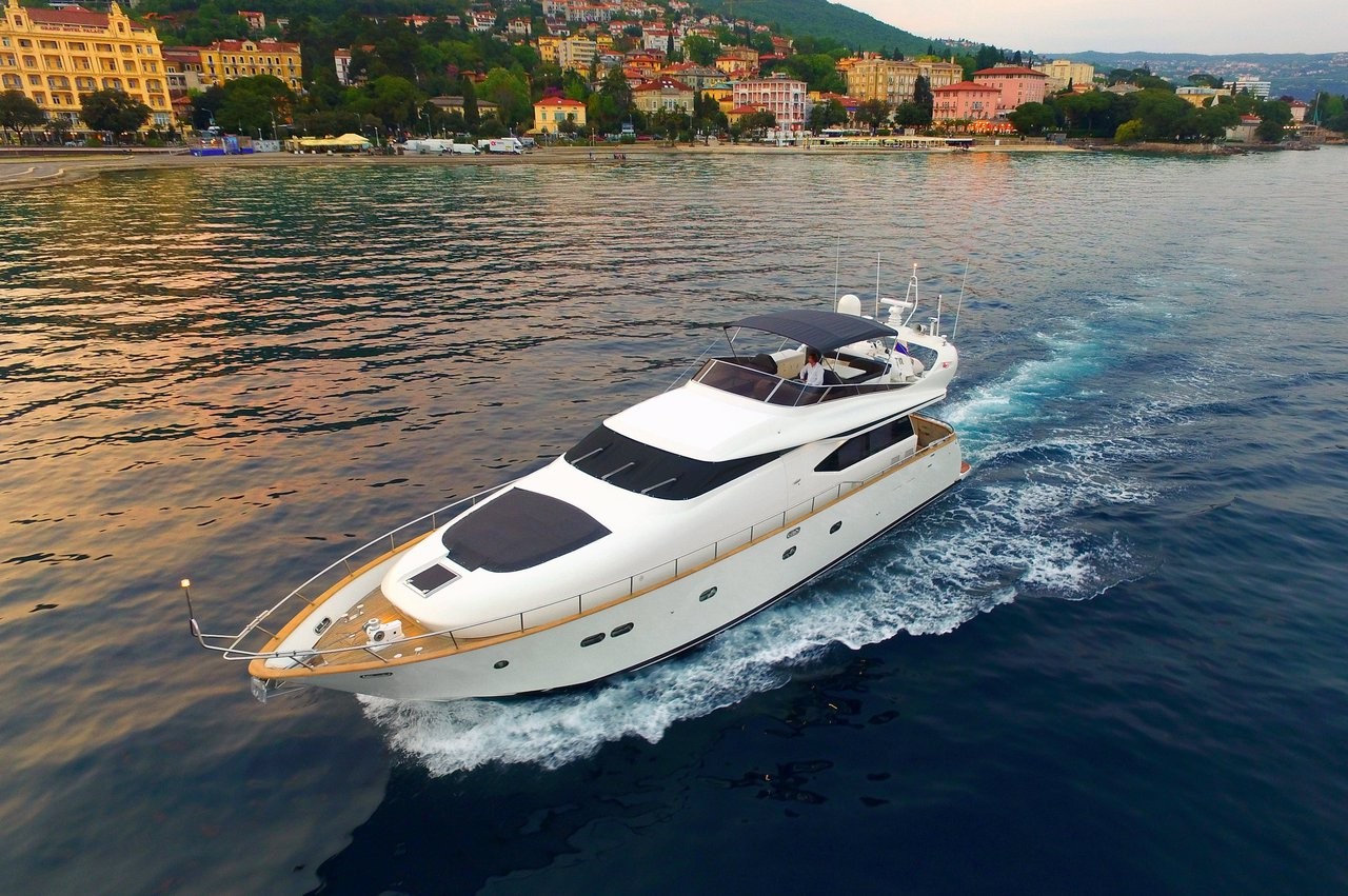 Maiora 20S, Jantar | Yacht Charter Croatia
