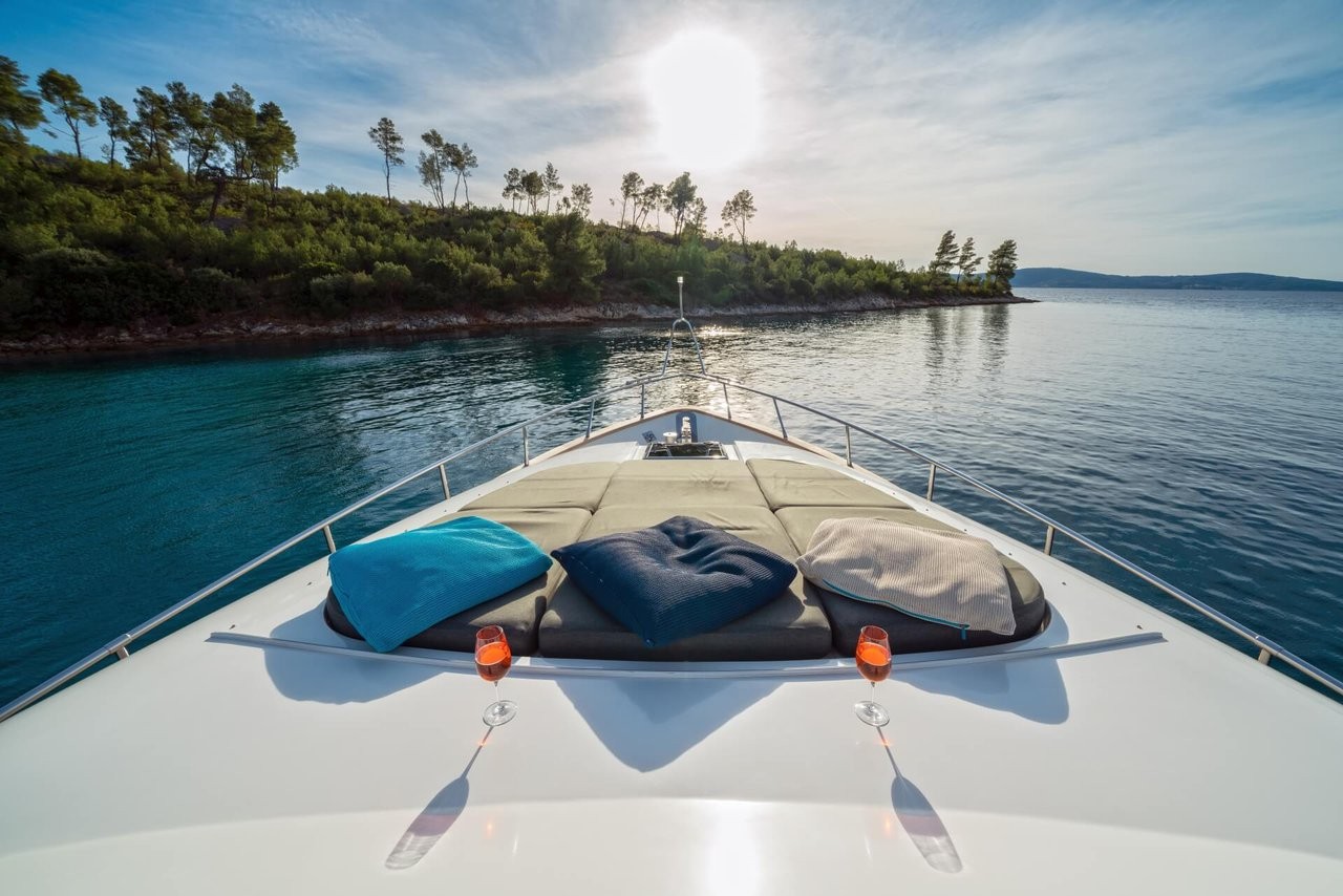 Maiora 20S, Jantar | Yacht Charter Croatia