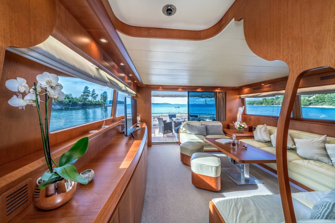 Maiora 20S, Jantar | Yacht Charter Croatia
