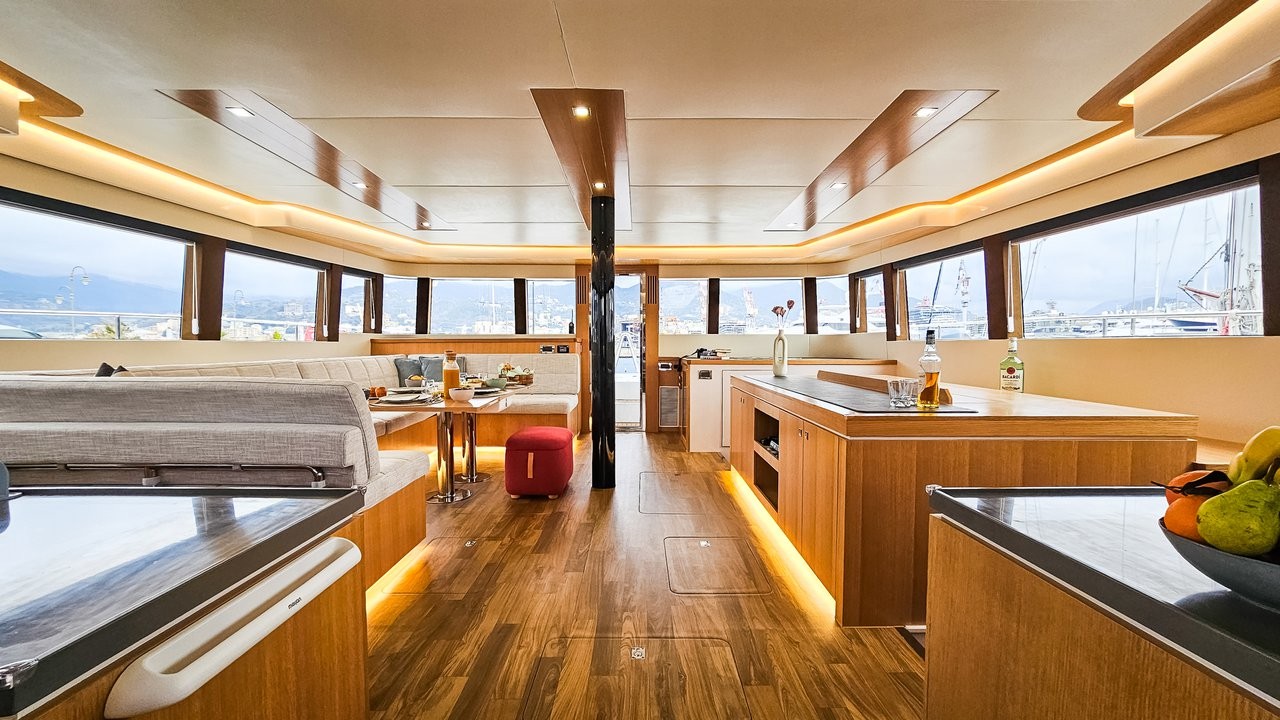 Mazarin 55, October | Yacht Charter Croatia