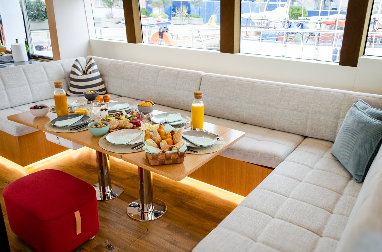 Mazarin 55, October | Yacht Charter Croatia