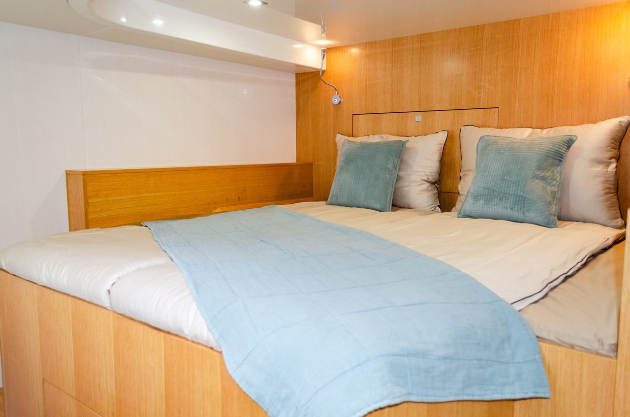 Mazarin 55, October | Yacht Charter Croatia
