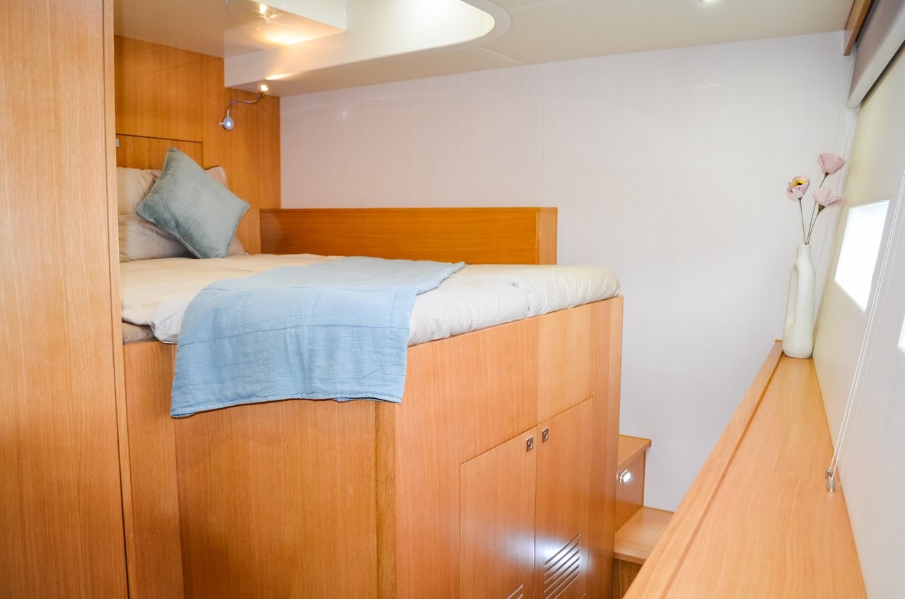 Mazarin 55, October | Yacht Charter Croatia