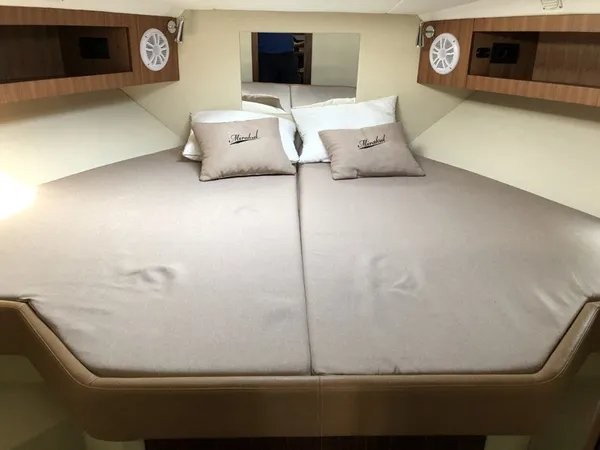 Mirakul 40, Andrea | Yacht Charter Croatia