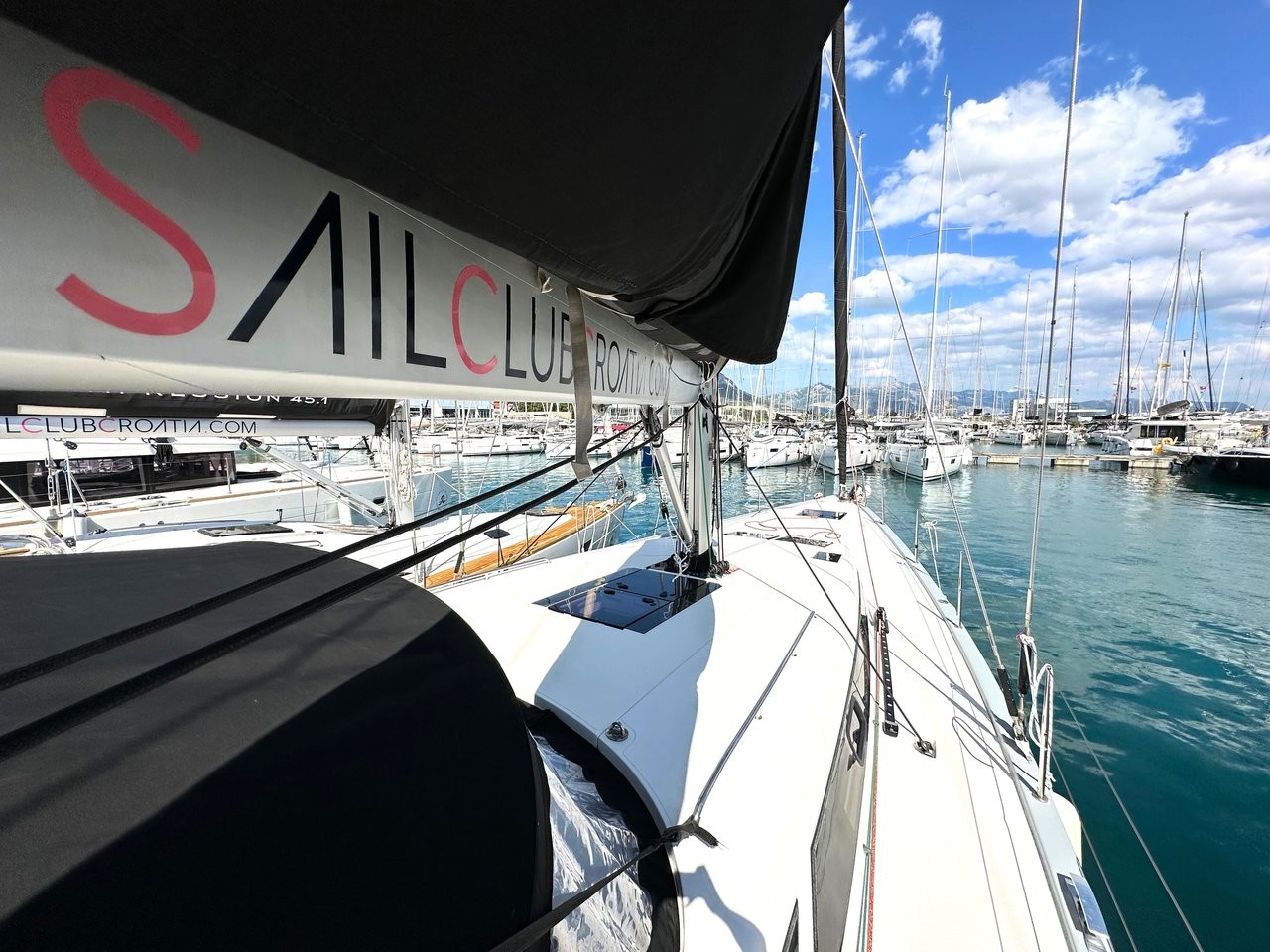 More 55, More Grey | Yacht Charter Croatia