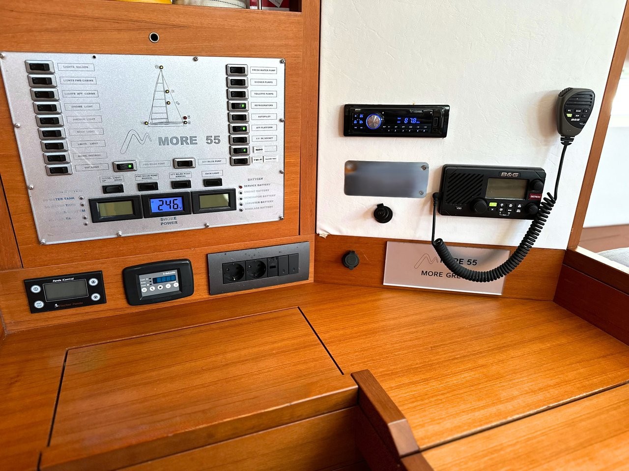 More 55, More Grey | Yacht Charter Croatia