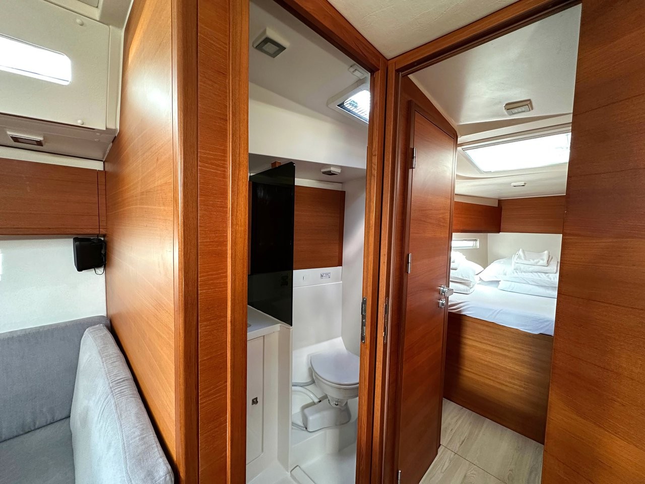 More 55, More Grey | Yacht Charter Croatia