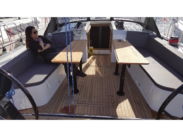 More 55, Nadja | Yacht Charter Croatia