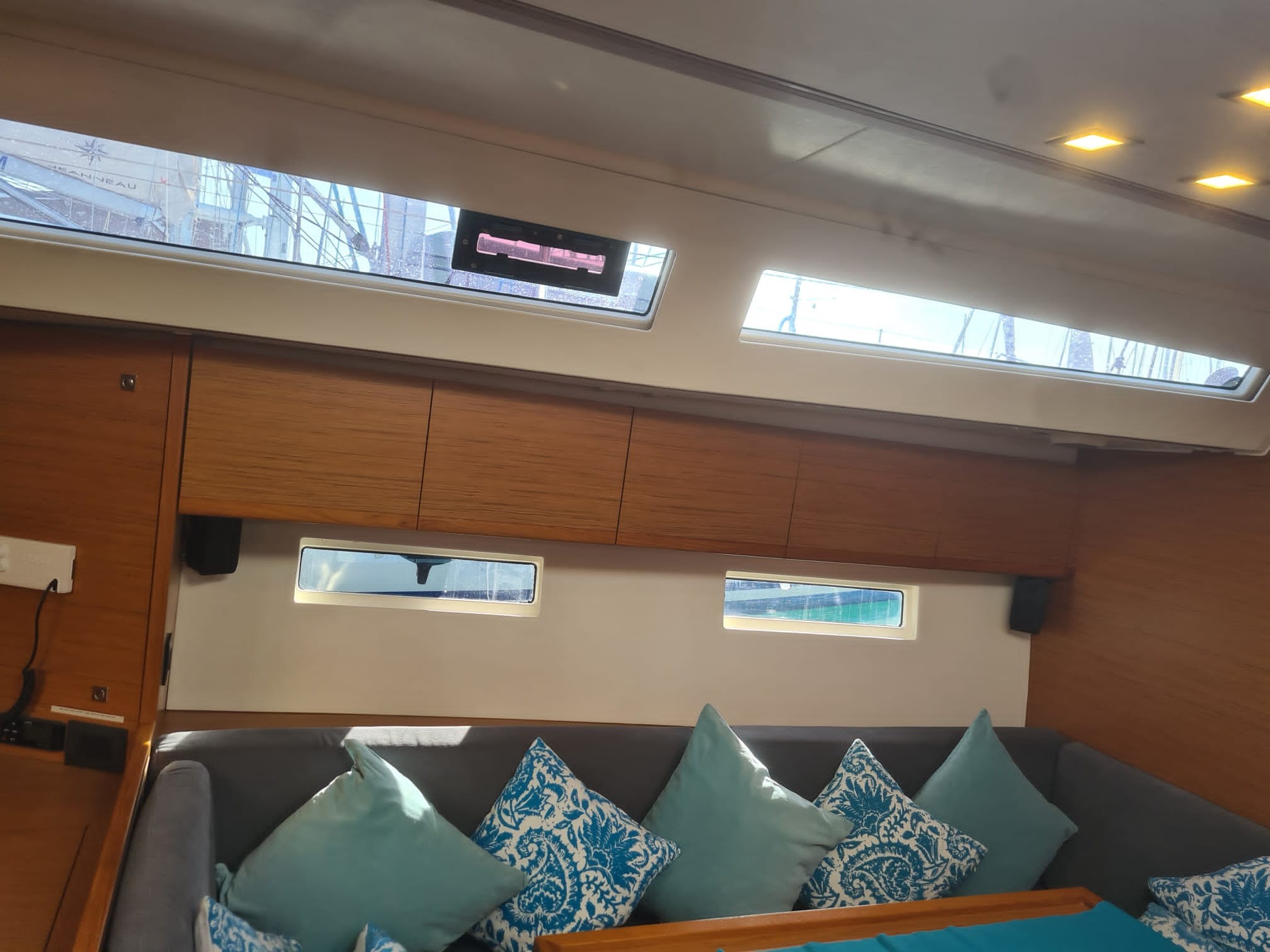 More 55, Nadja | Yacht Charter Croatia