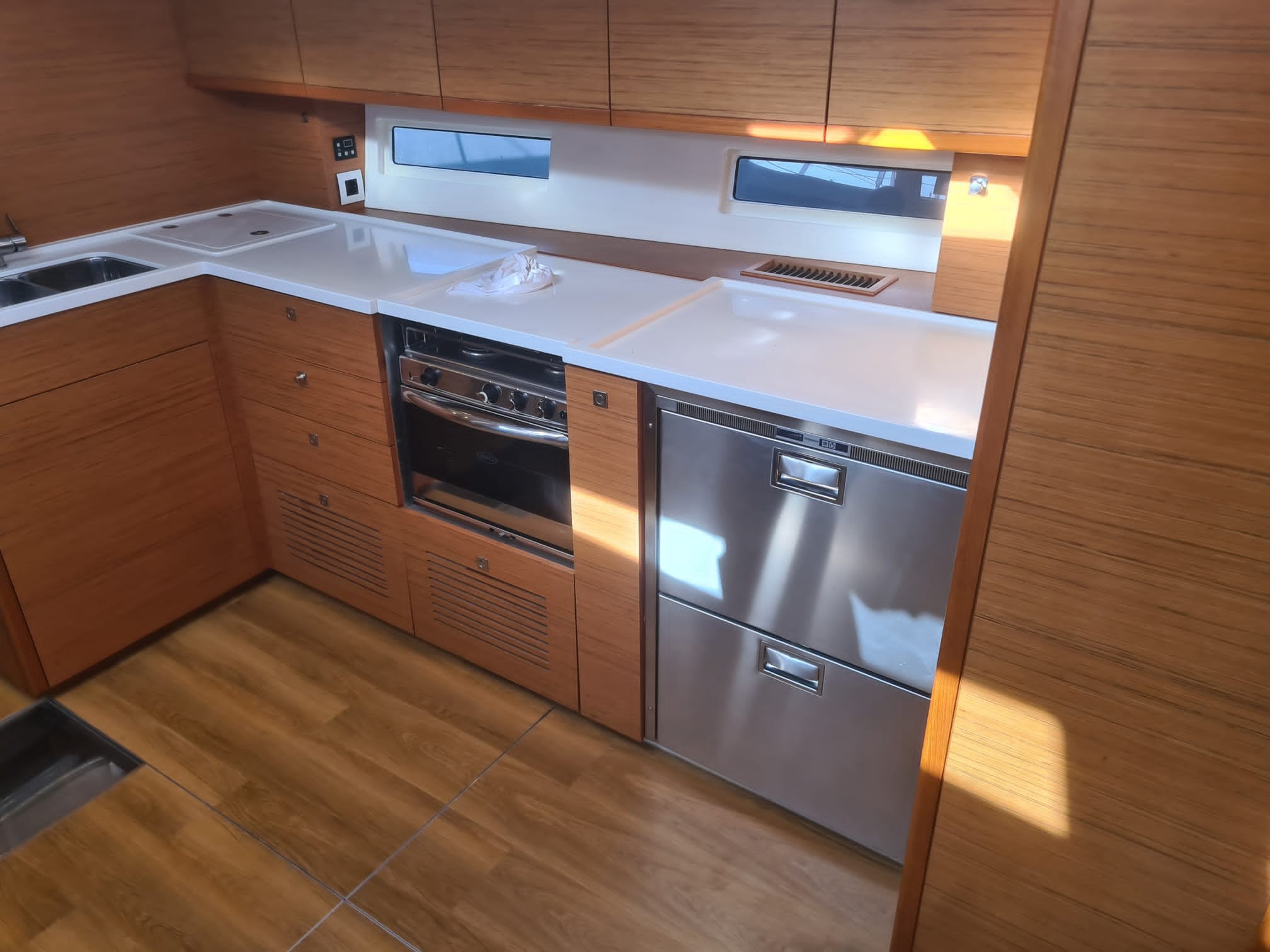 More 55, Nadja | Yacht Charter Croatia