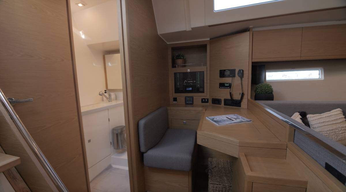 More 55, Metalika | Yacht Charter Croatia