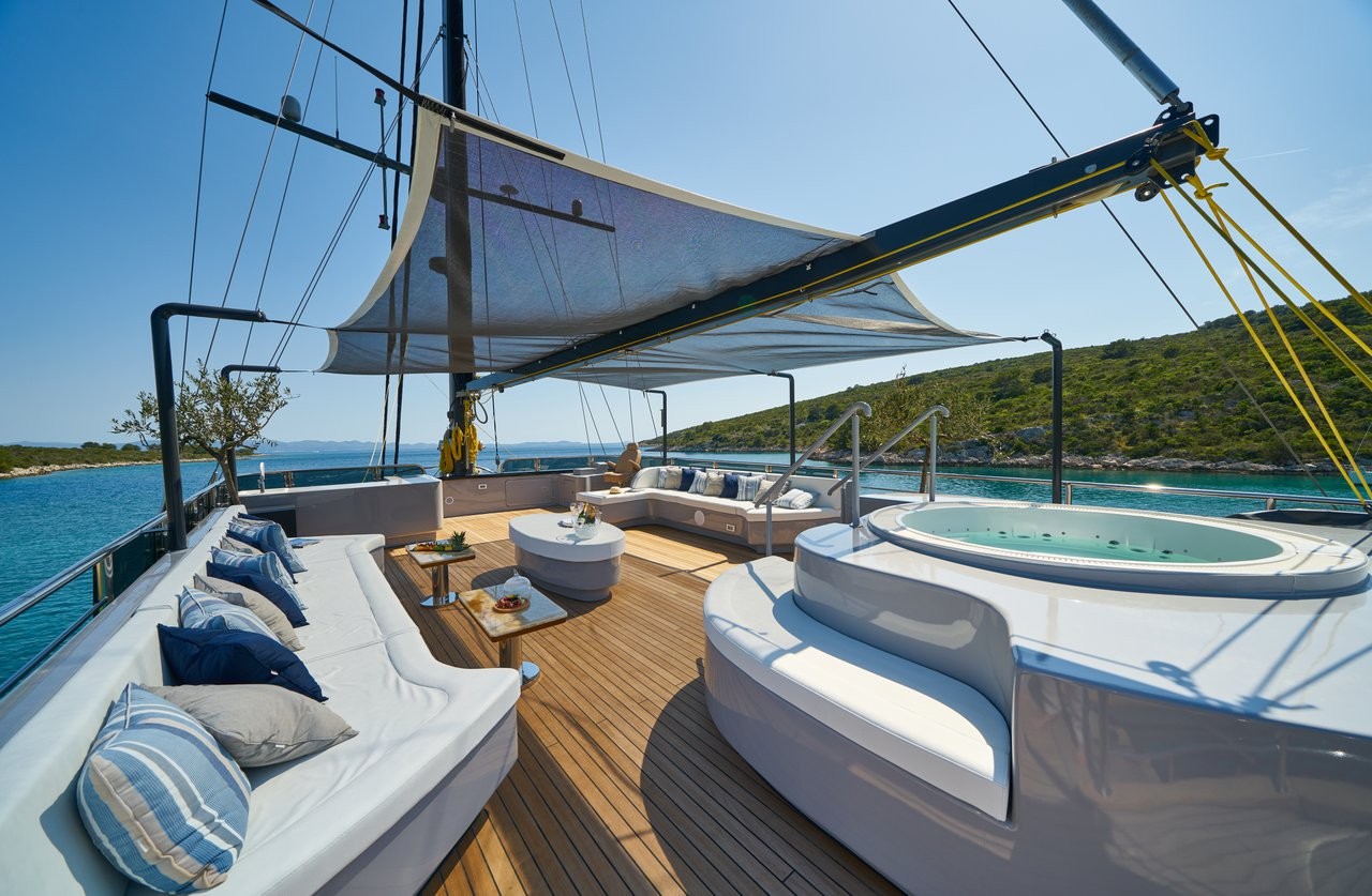 M/S Rara Avis, Rara Avis | Yacht Charter Croatia