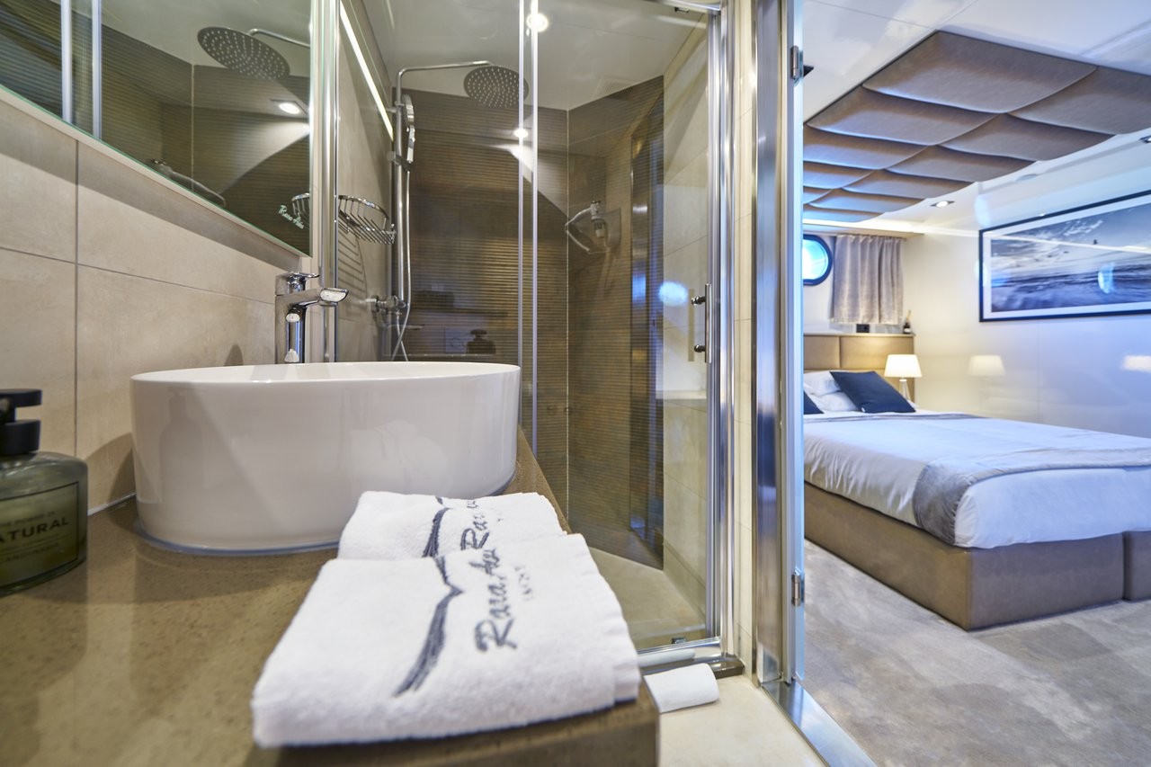 M/S Rara Avis, Rara Avis | Yacht Charter Croatia