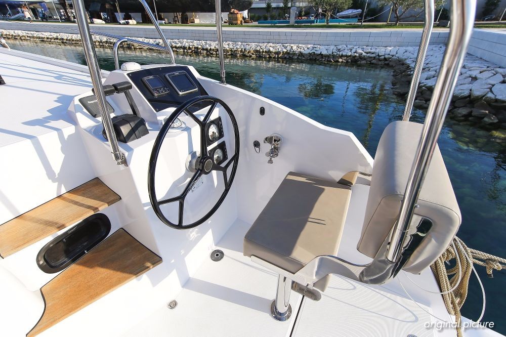 Nautitech 40 Open, Rosa | Yacht Charter Croatia