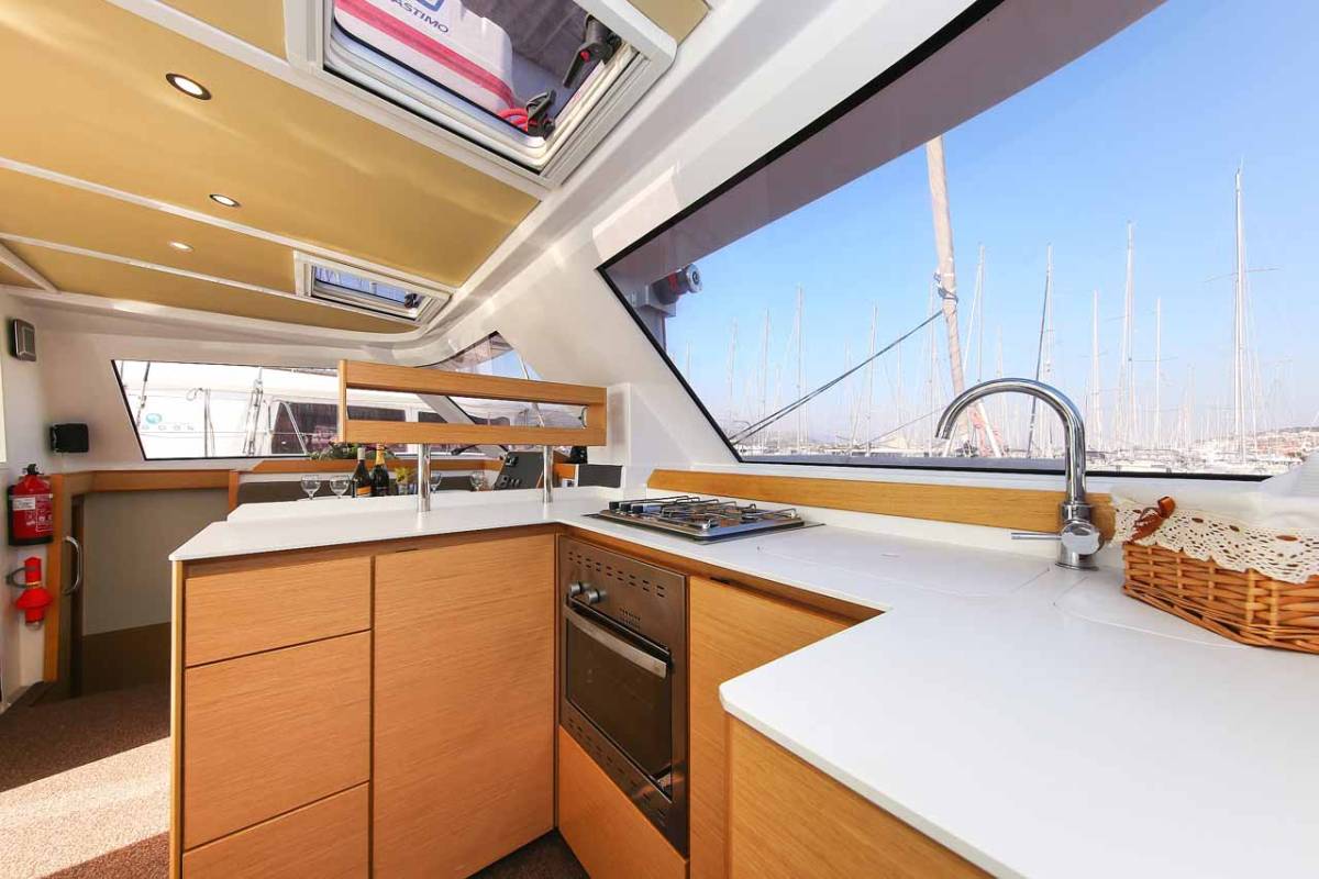 Nautitech 40 Open, Rosa | Yacht Charter Croatia