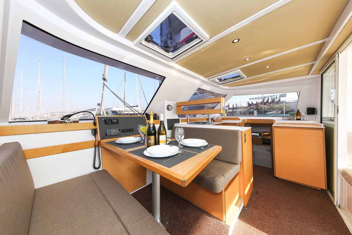 Nautitech 40 Open, Rosa | Yacht Charter Croatia