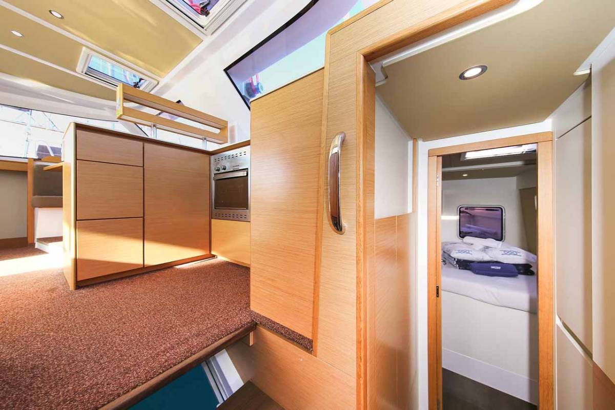 Nautitech 40 Open, Rosa | Yacht Charter Croatia