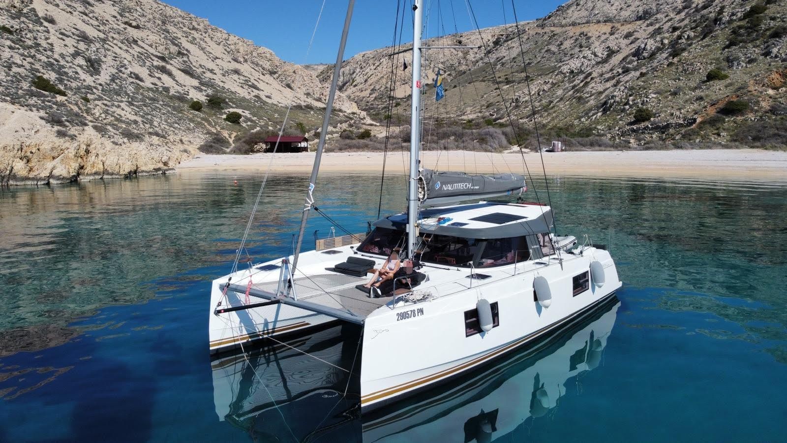 Nautitech 40 Open, Master Yoda | Yacht Charter Croatia