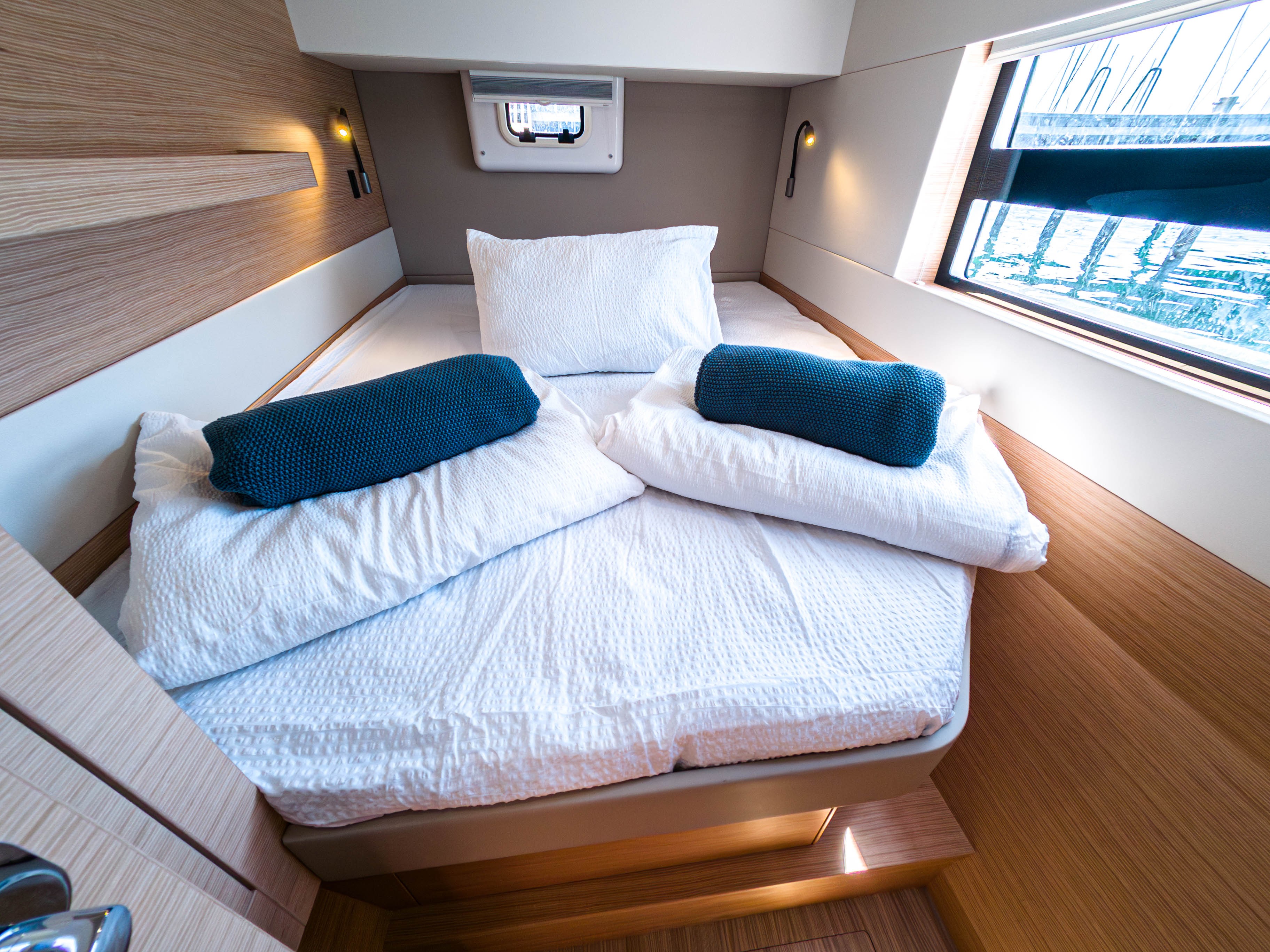 Nautitech 40 Open, Motus | Yacht Charter Croatia