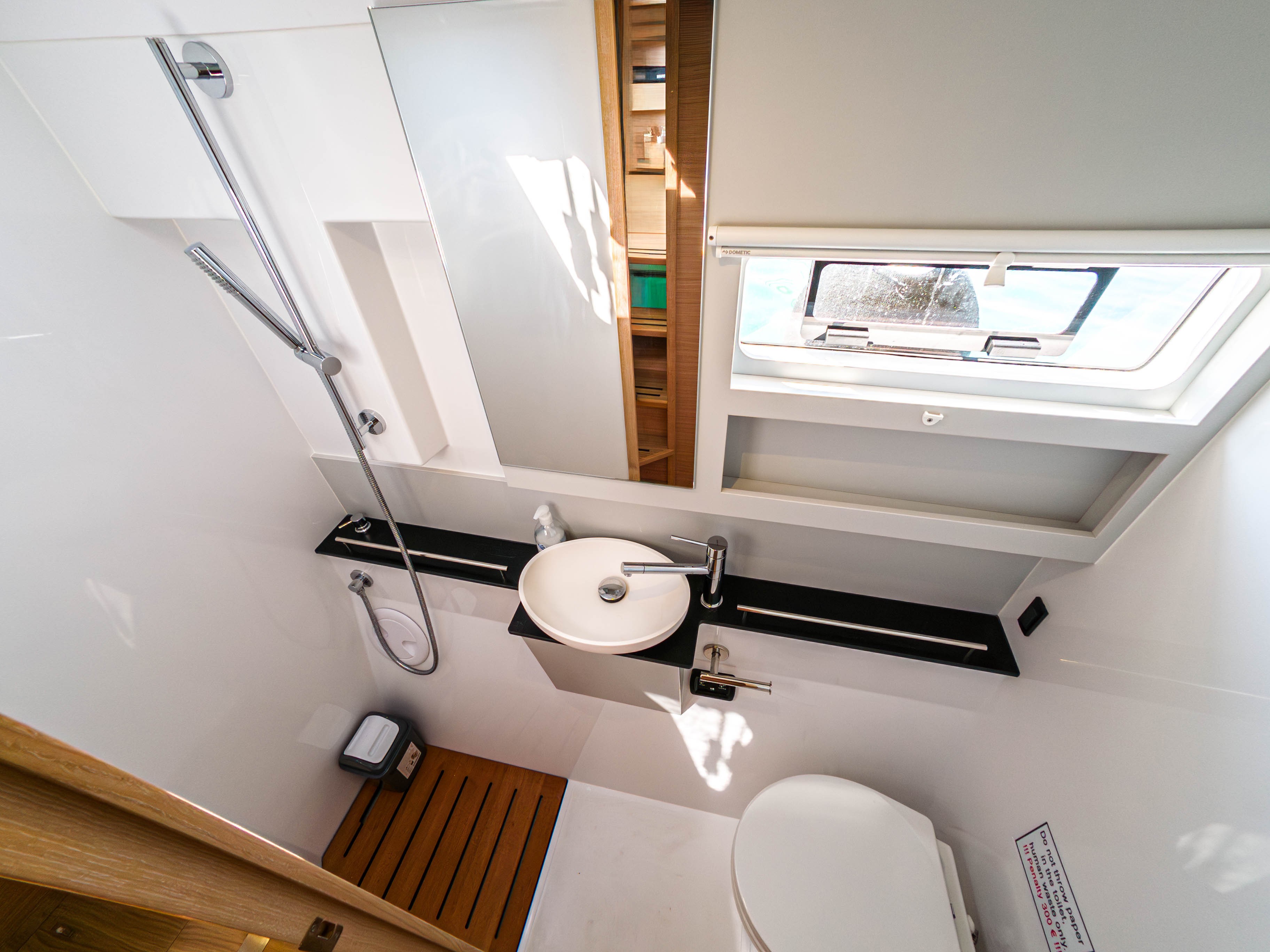 Nautitech 40 Open, Motus | Yacht Charter Croatia