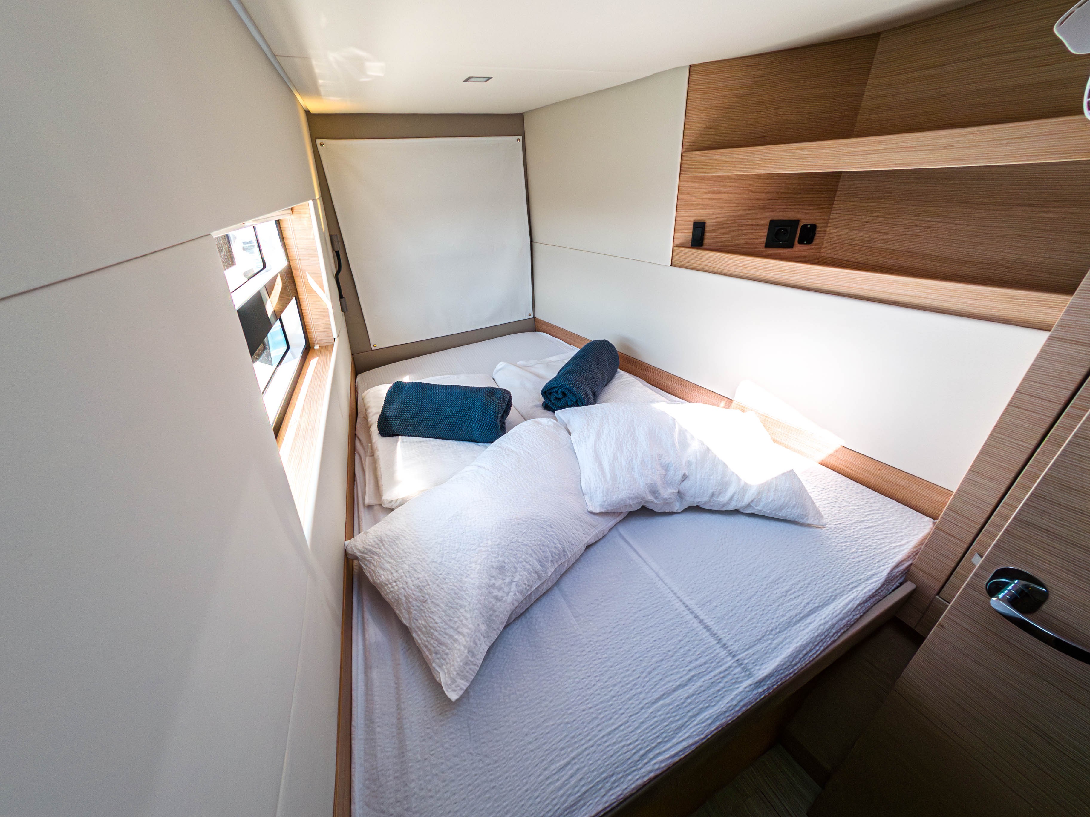 Nautitech 40 Open, Motus | Yacht Charter Croatia