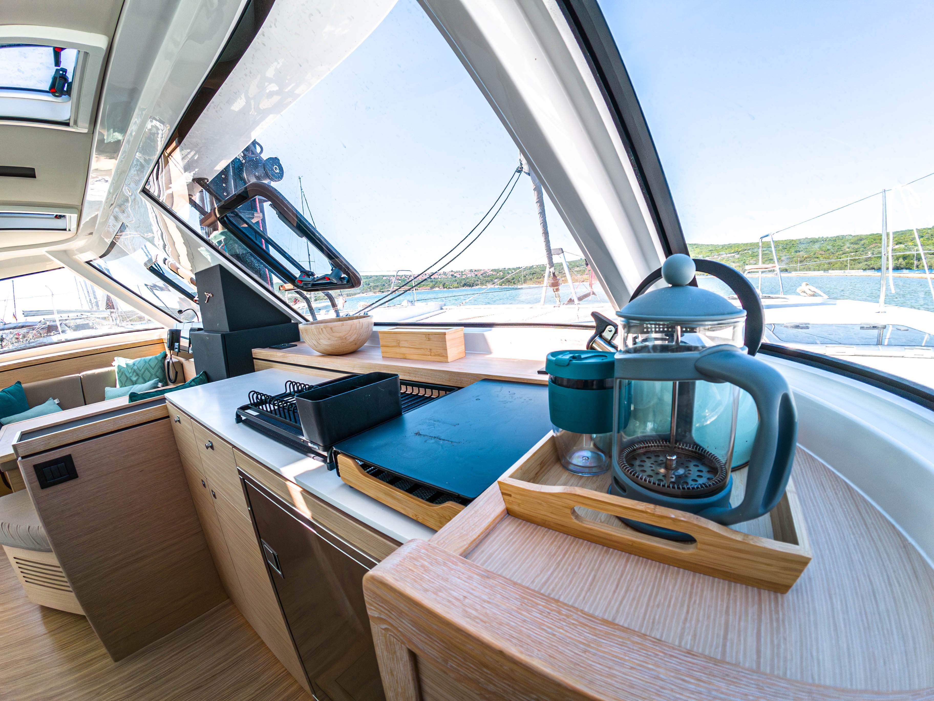 Nautitech 40 Open, Motus | Yacht Charter Croatia