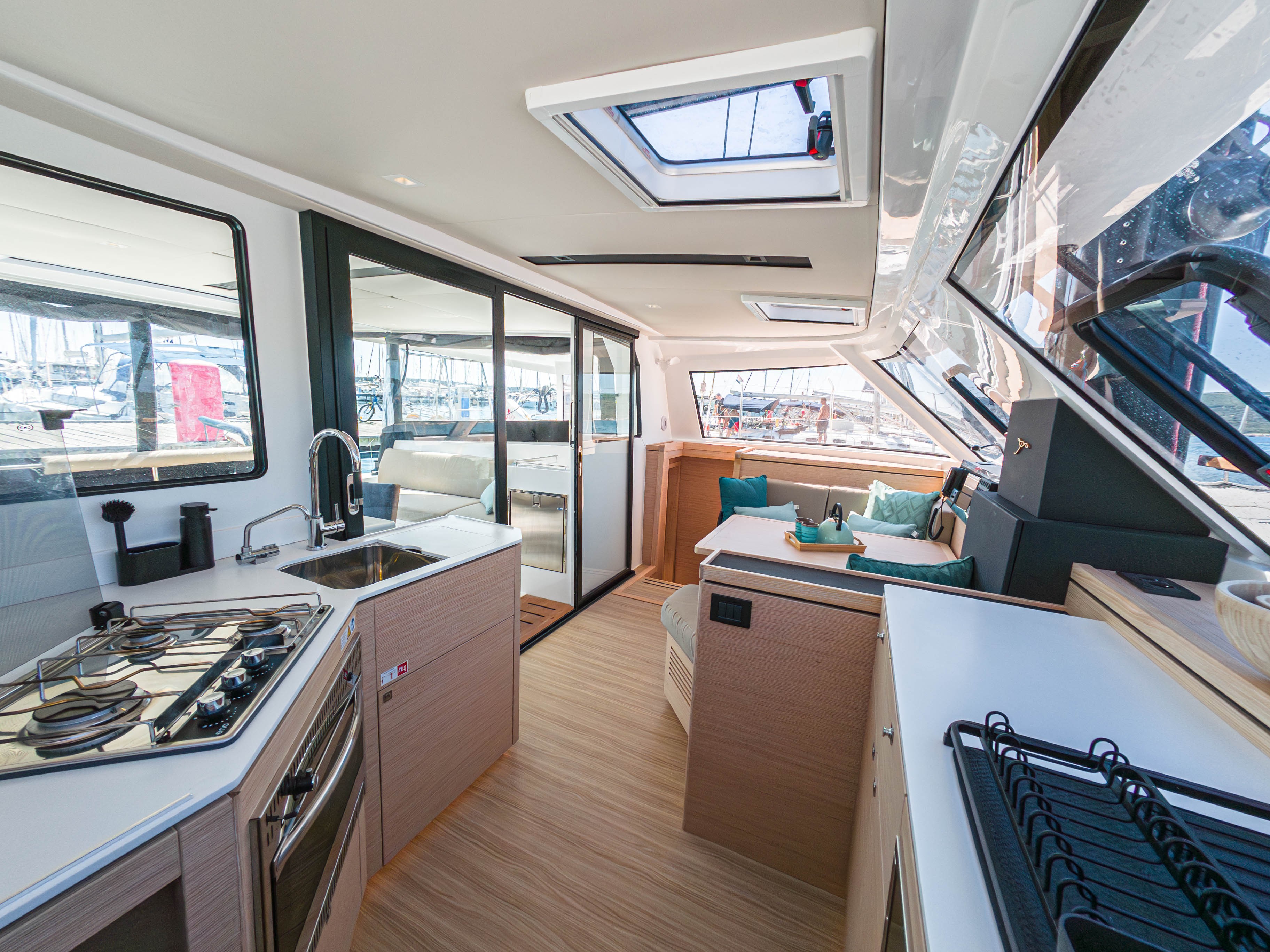 Nautitech 40 Open, Motus | Yacht Charter Croatia