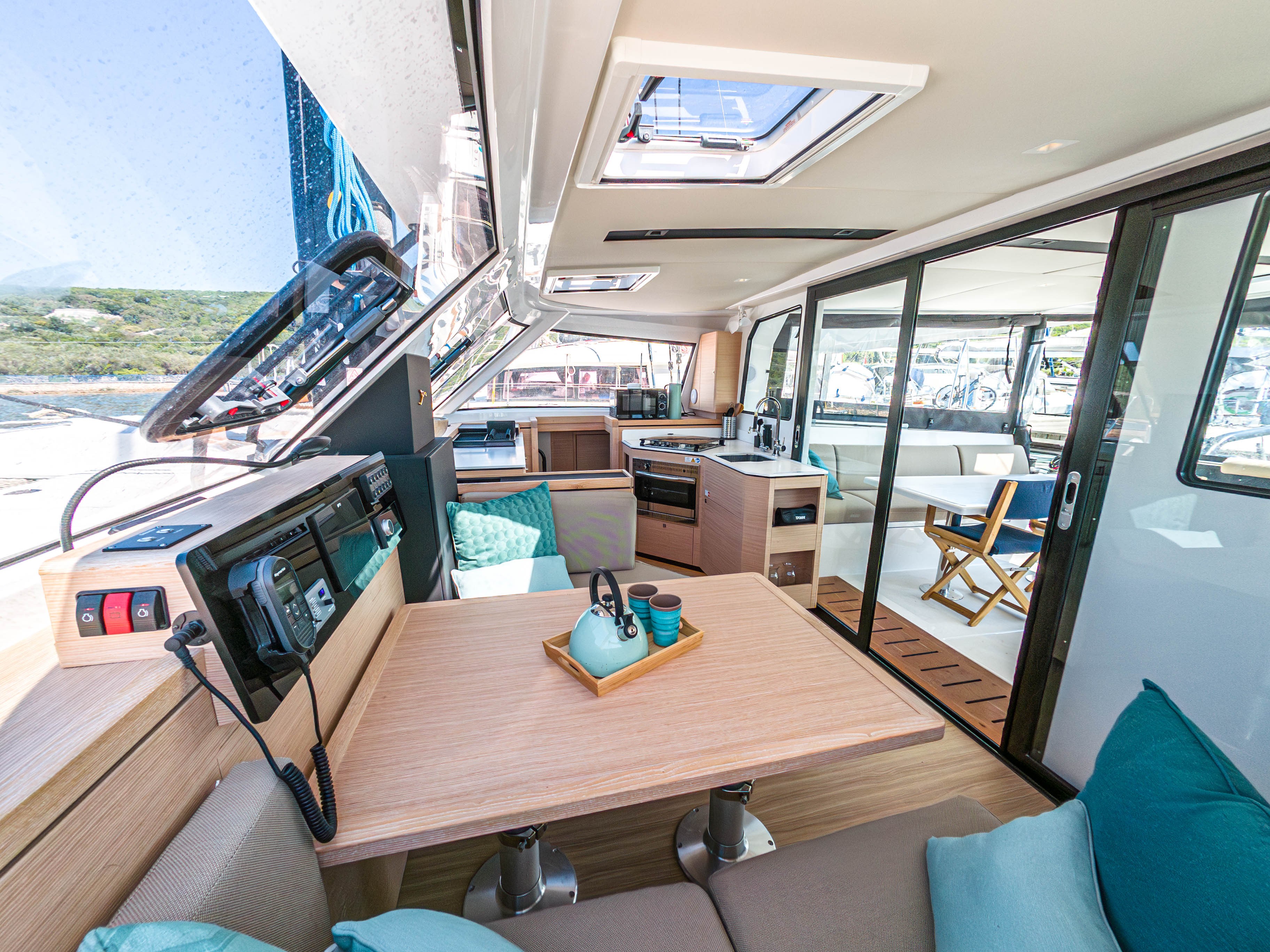 Nautitech 40 Open, Motus | Yacht Charter Croatia