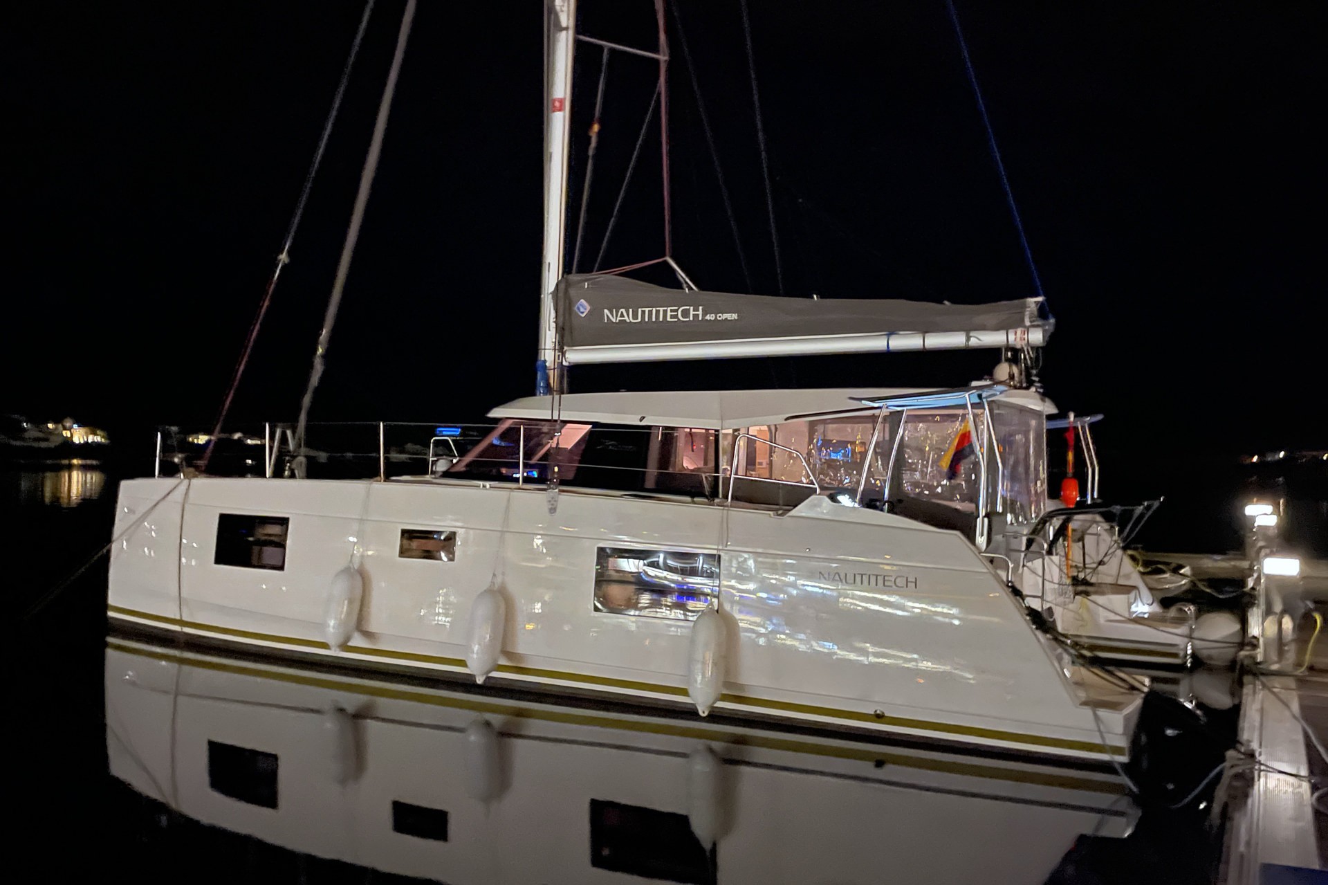 Nautitech 40, Negroni | Yacht Charter Croatia