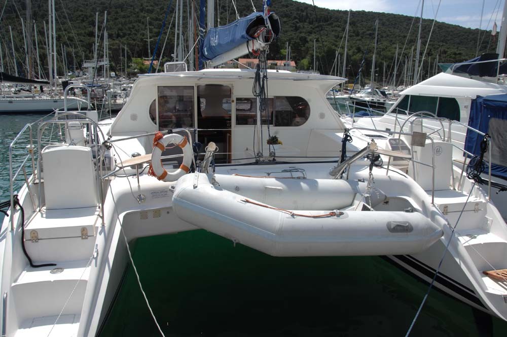 Nautitech 40, Rapido | Noleggio di Yacht Croazia
