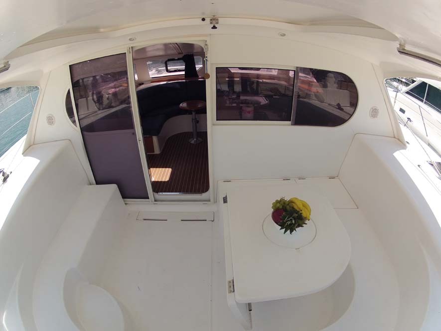 Nautitech 40, Rapido | Noleggio di Yacht Croazia