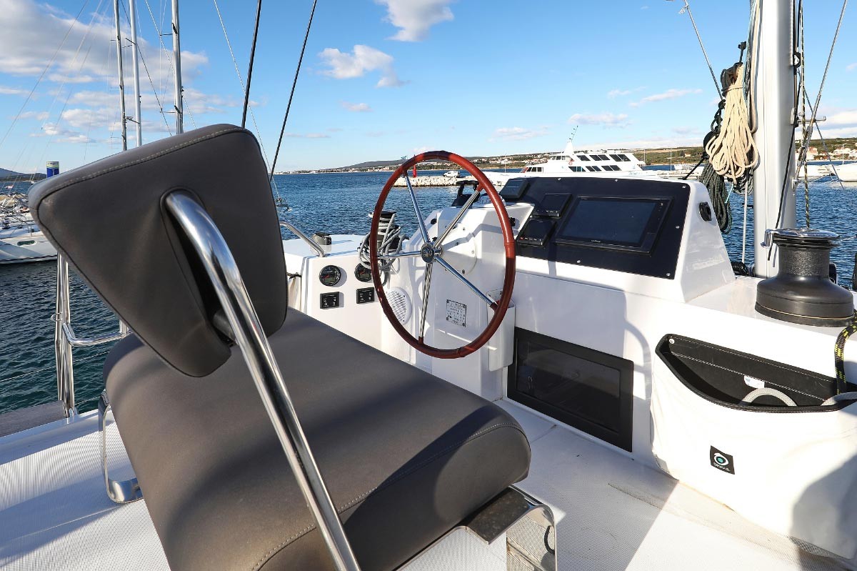 Nautitech 46, Alphabeta | Yacht Charter Croatia