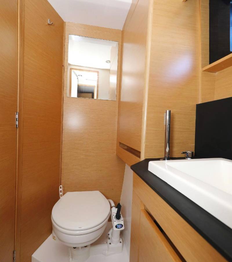 Nautitech 46, Alphabeta | Yacht Charter Croatia