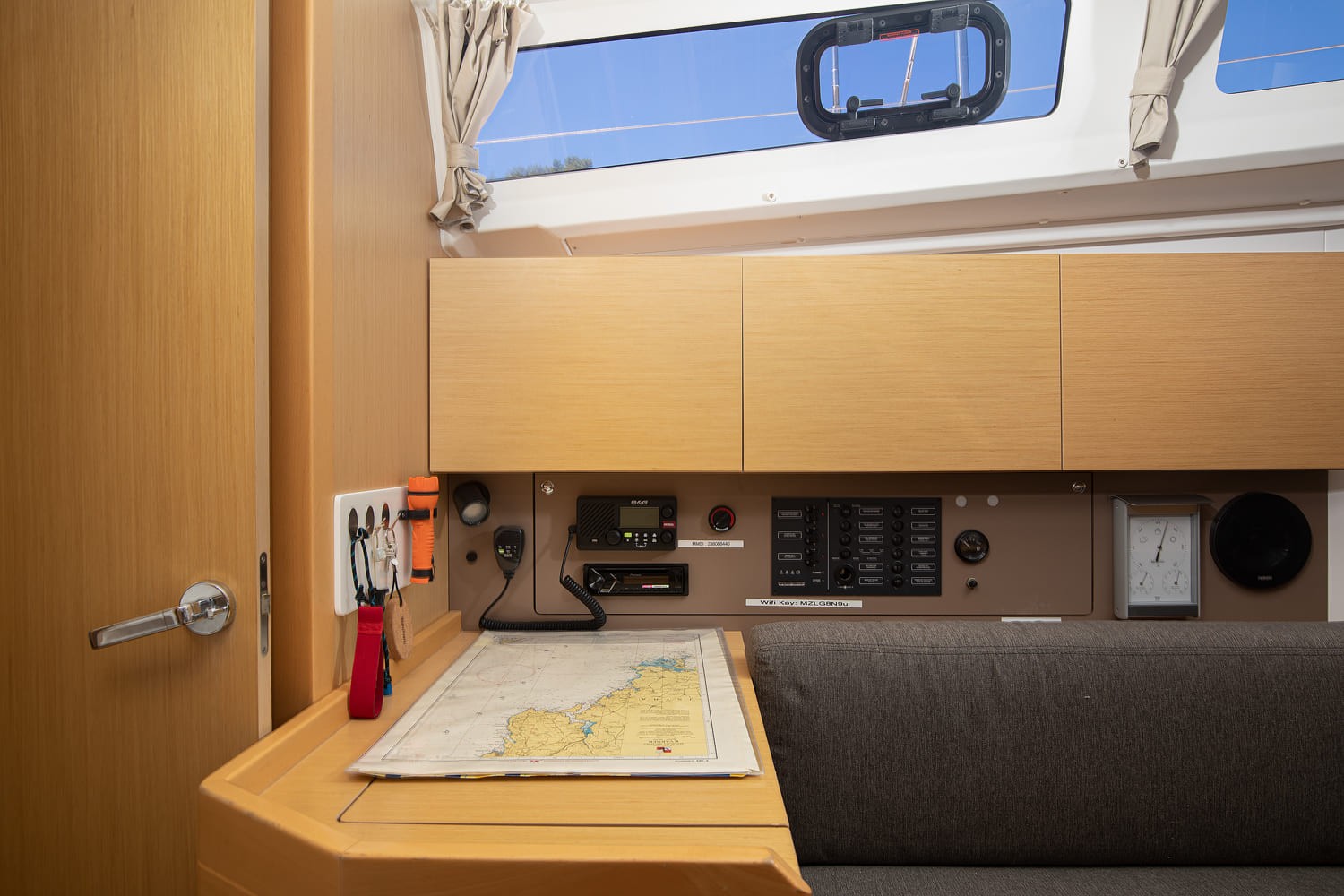 Oceanis 35, Mare Animi | Yachtcharter Kroatien
