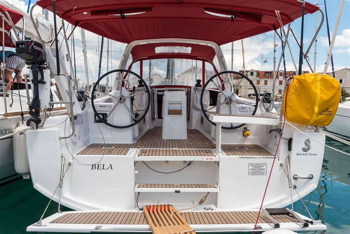 Oceanis 35.1 Bela | Noleggio di Yacht Croazia