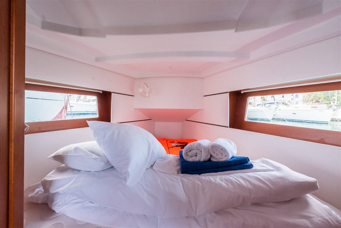 Oceanis 35.1, Bela | Noleggio di Yacht Croazia