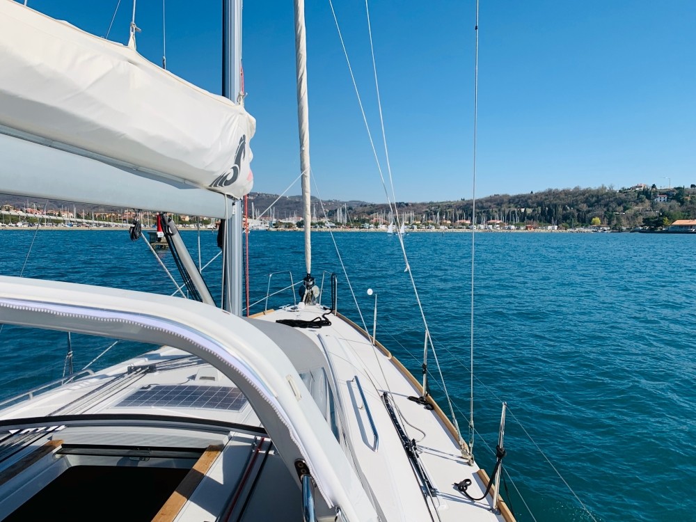 Oceanis 38, Omega | Yacht Charter Croatia