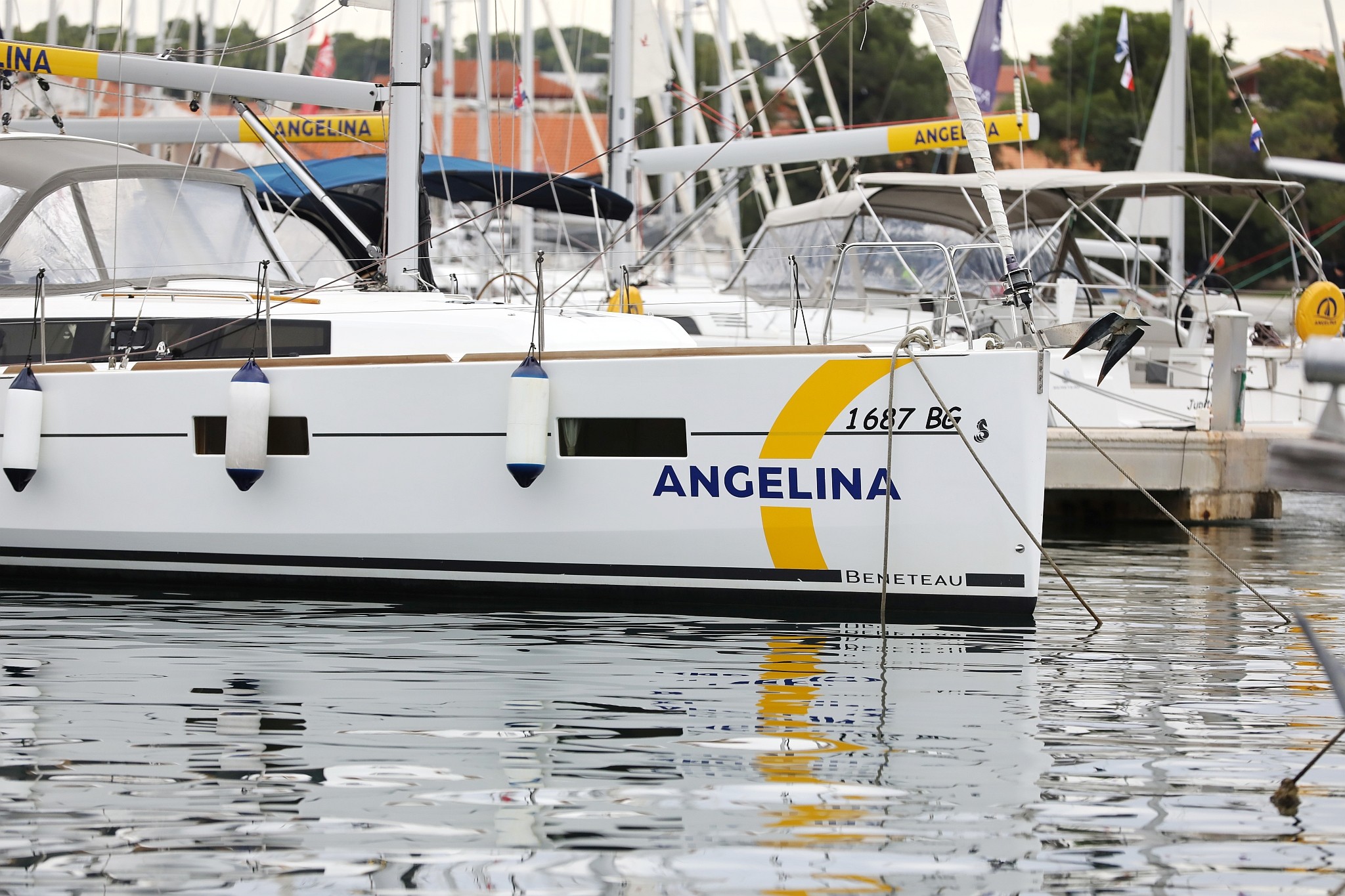Oceanis 38, One | Yacht Charter Croatia