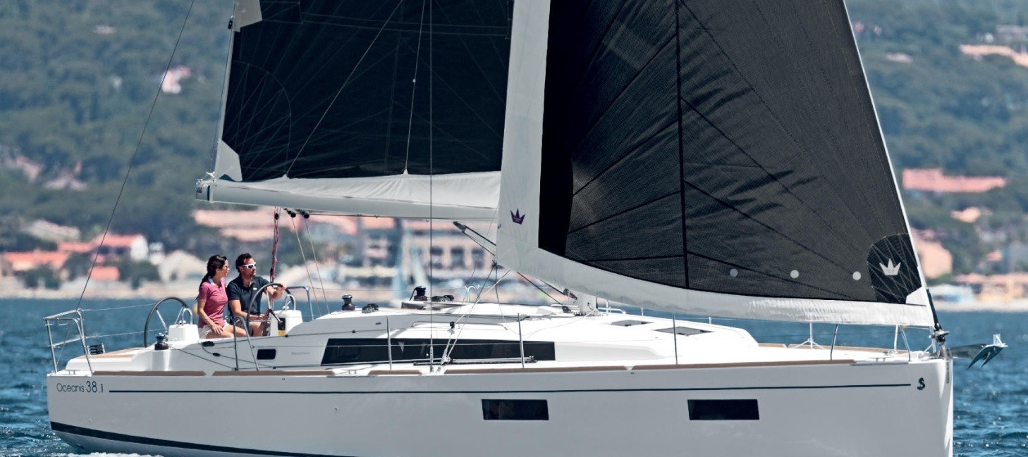 Oceanis 38.1, MODENA | Yacht Charter Croatia