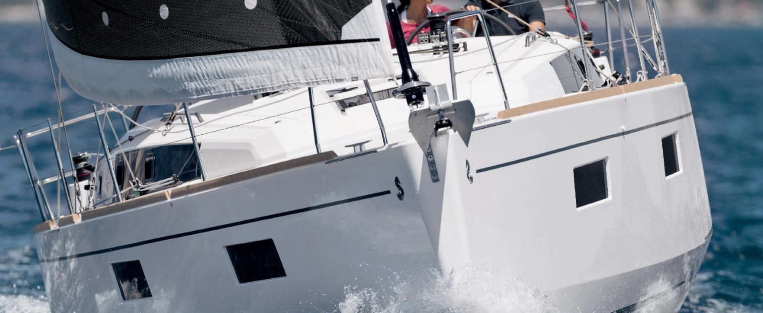 Oceanis 38.1, MODENA | Yacht Charter Croatia