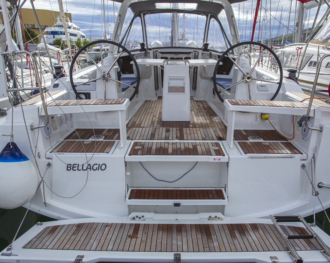 Oceanis 38.1, Bellagio | Yacht Charter Croatia